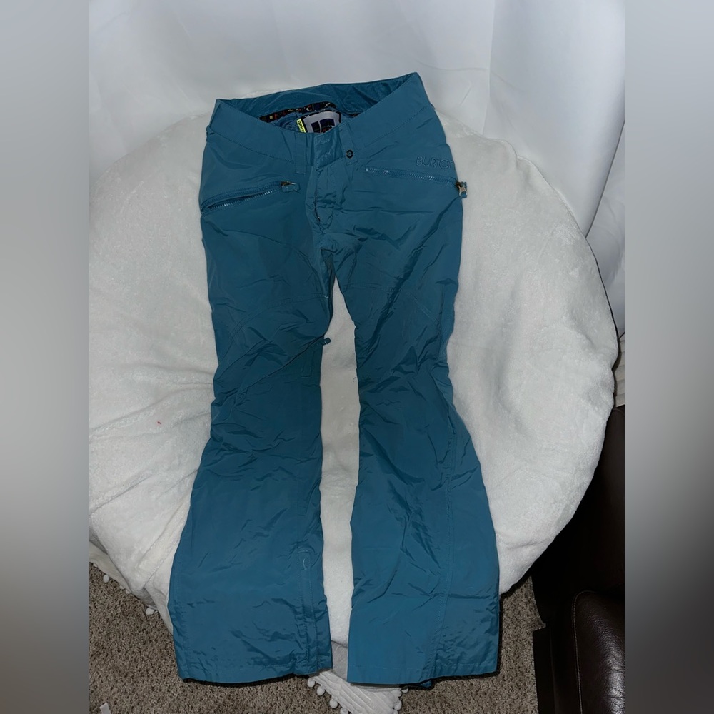 Burton Women’s Size Small Snowboarding/Skiing Pants